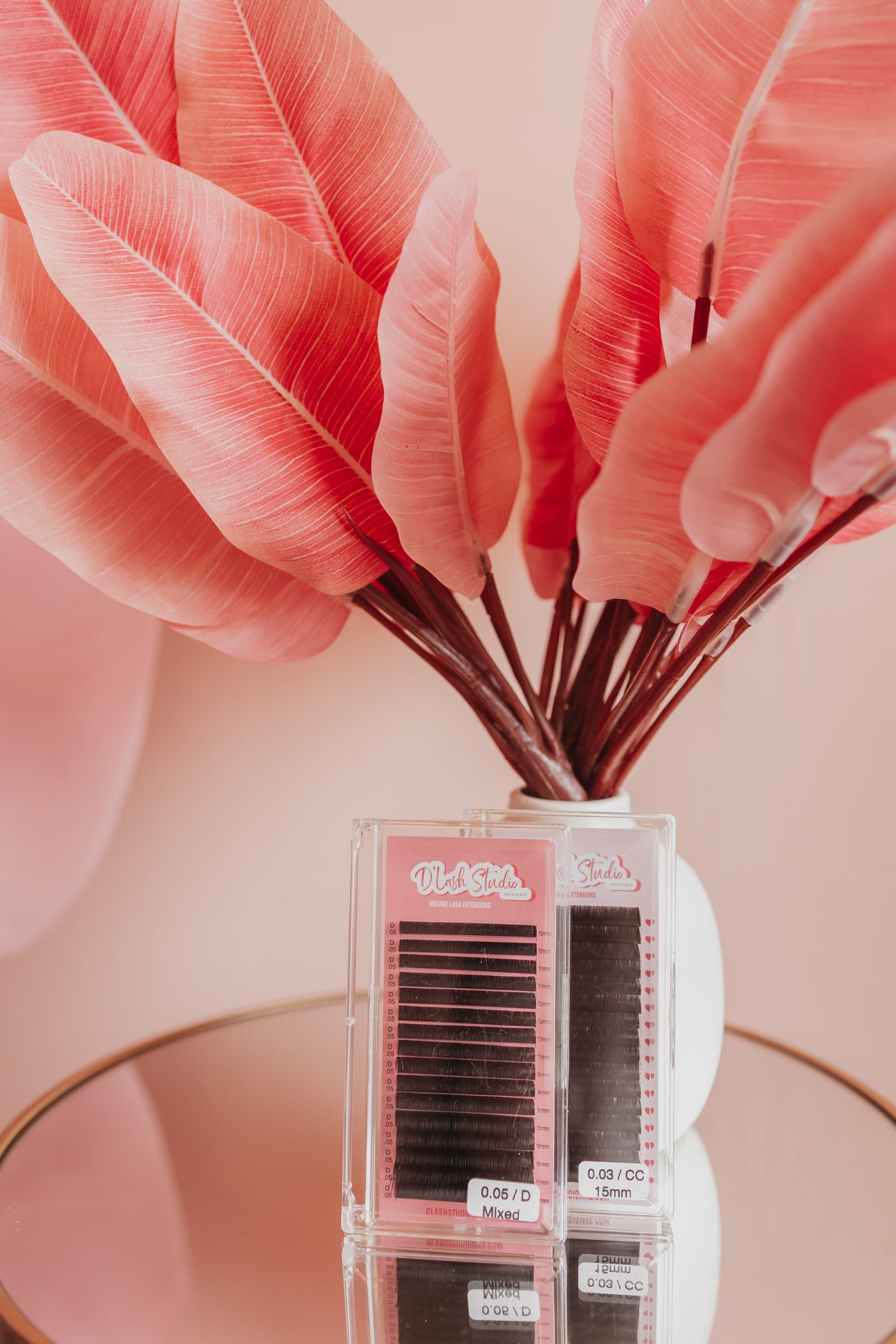 0.05 Volume Lash Tray