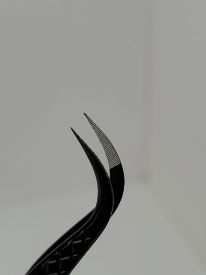 “Besties” After Dark Limited - Edition Tweezer Bundle