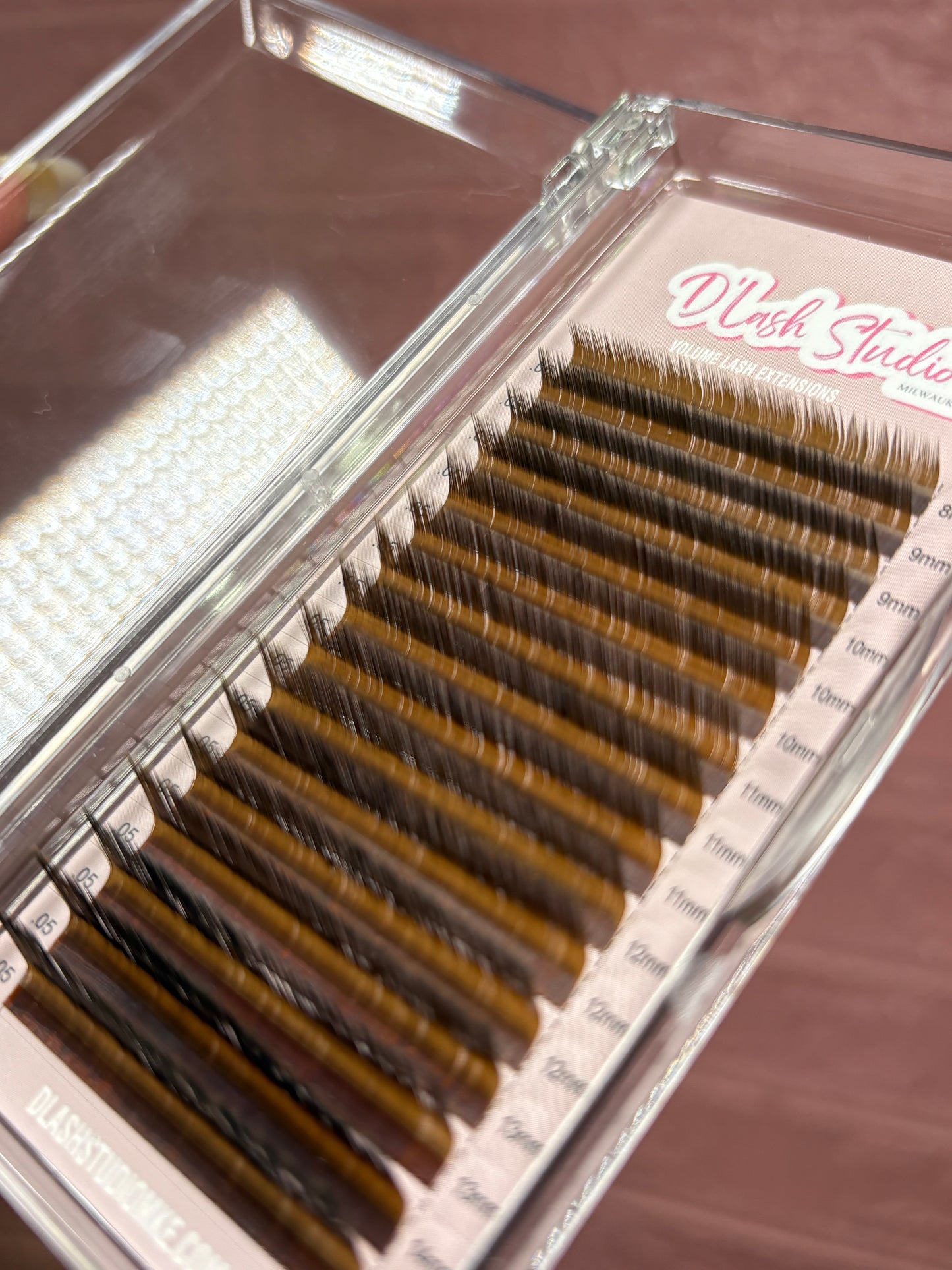 “Brown n’ Boujee” Lash Collection - 0.05 Volume Trays